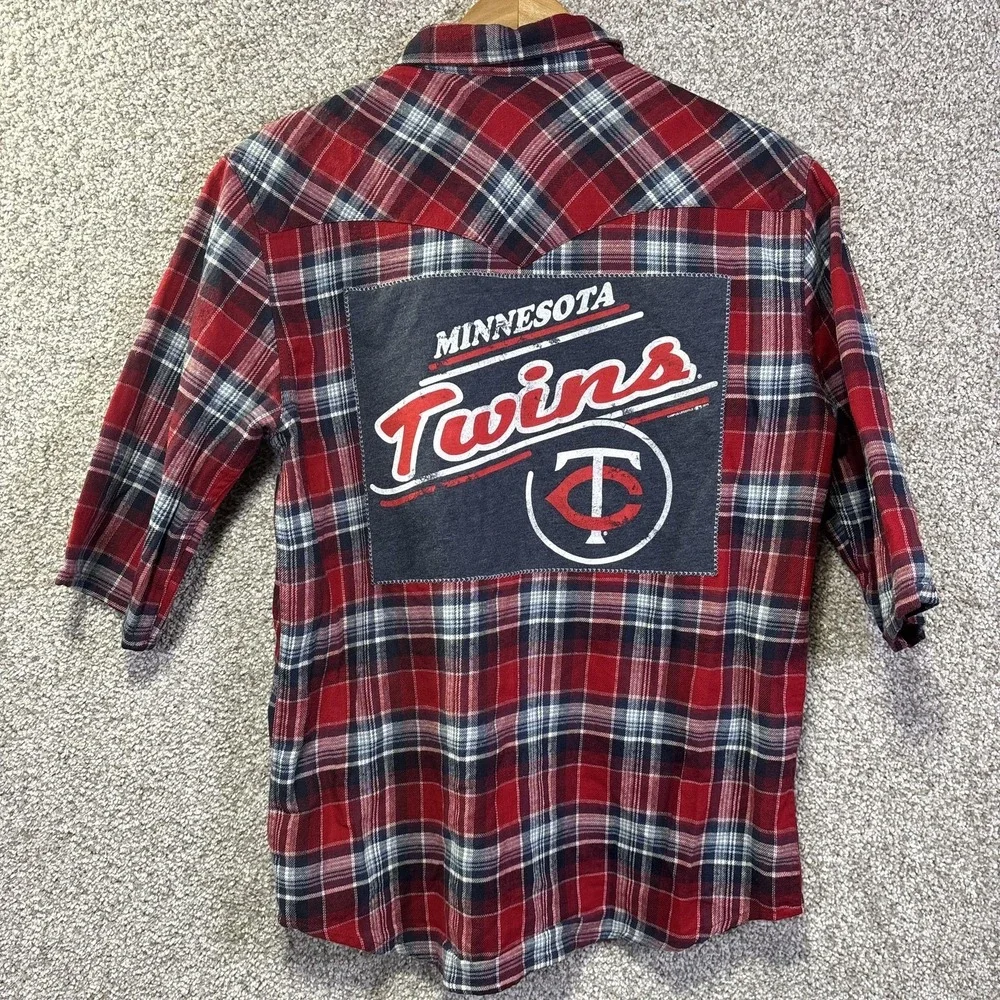 Minnesota Twins‎ Shirt Mens Medium Red MLB Baseball Levi's Plaid Flannel Western